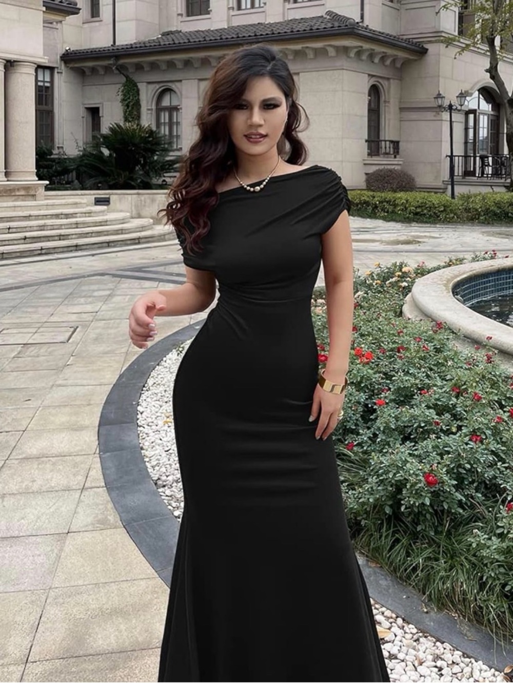 Elegant Black Off-Shoulder Mermaid Dress